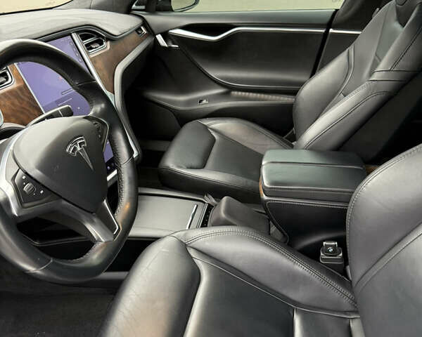 Чорний Тесла Модель С, об'ємом двигуна 0 л та пробігом 125 тис. км за 21000 $, фото 20 на Automoto.ua