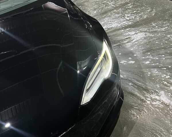 Черный Тесла Модель С, объемом двигателя 0 л и пробегом 120 тыс. км за 15000 $, фото 5 на Automoto.ua