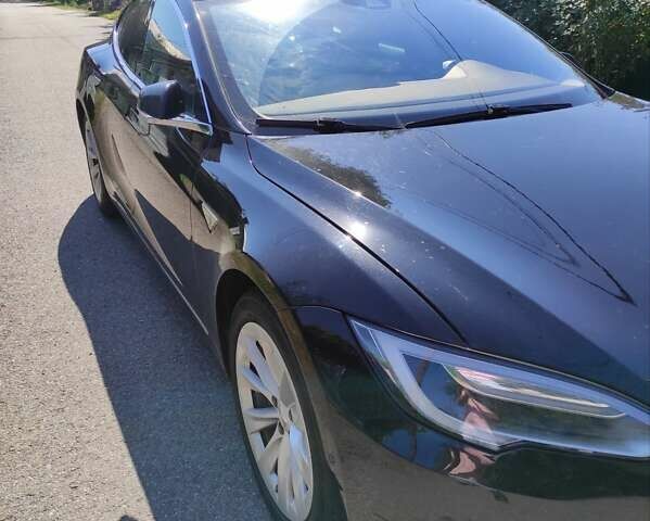 Чорний Тесла Модель С, об'ємом двигуна 0 л та пробігом 140 тис. км за 15900 $, фото 2 на Automoto.ua