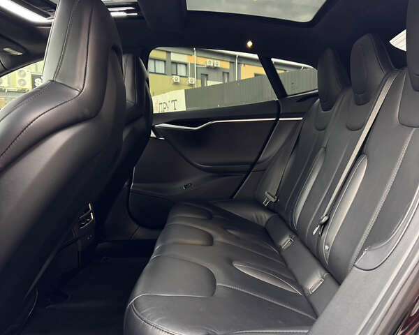 Черный Тесла Модель С, объемом двигателя 0 л и пробегом 147 тыс. км за 17600 $, фото 55 на Automoto.ua