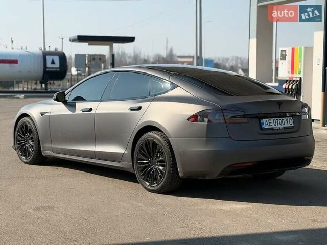 Черный Тесла Модель С, объемом двигателя 0 л и пробегом 210 тыс. км за 19500 $, фото 3 на Automoto.ua