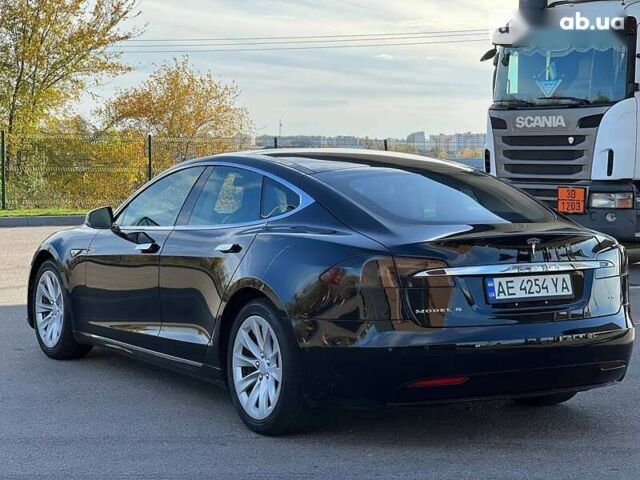 Черный Тесла Модель С, объемом двигателя 0 л и пробегом 129 тыс. км за 17900 $, фото 13 на Automoto.ua