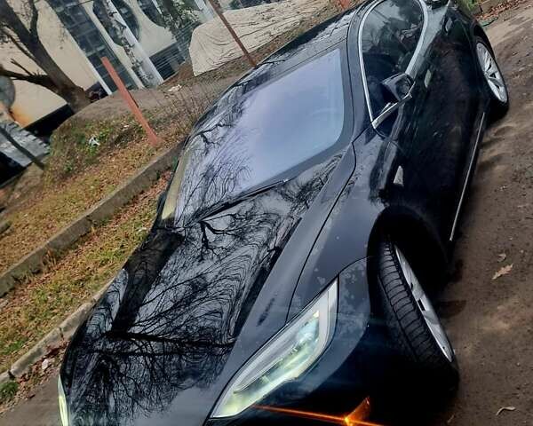 Черный Тесла Модель С, объемом двигателя 0 л и пробегом 239 тыс. км за 14900 $, фото 1 на Automoto.ua