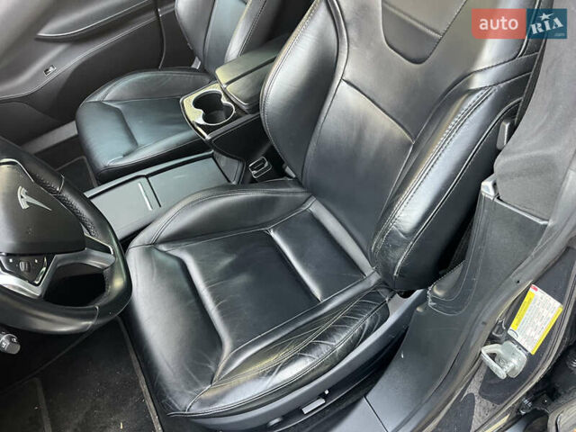 Чорний Тесла Модель С, об'ємом двигуна 0 л та пробігом 200 тис. км за 15500 $, фото 14 на Automoto.ua