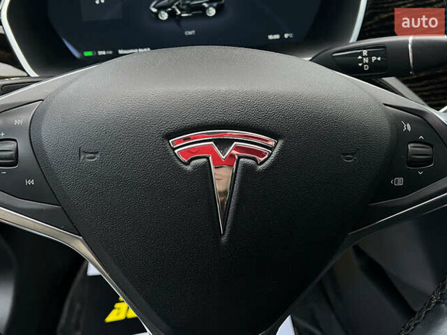Черный Тесла Модель С, объемом двигателя 0 л и пробегом 152 тыс. км за 18900 $, фото 11 на Automoto.ua