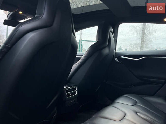 Черный Тесла Модель С, объемом двигателя 0 л и пробегом 152 тыс. км за 18900 $, фото 18 на Automoto.ua