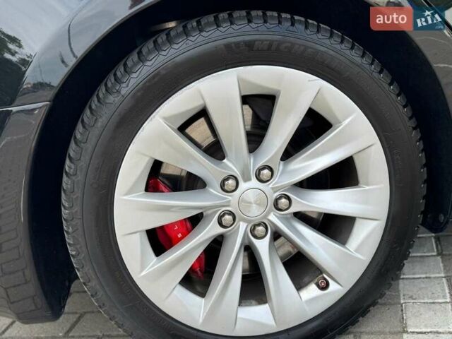 Черный Тесла Модель С, объемом двигателя 0 л и пробегом 195 тыс. км за 17700 $, фото 27 на Automoto.ua