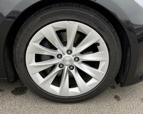 Чорний Тесла Модель С, об'ємом двигуна 0 л та пробігом 125 тис. км за 21000 $, фото 5 на Automoto.ua