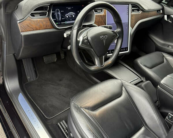 Чорний Тесла Модель С, об'ємом двигуна 0 л та пробігом 125 тис. км за 21000 $, фото 21 на Automoto.ua