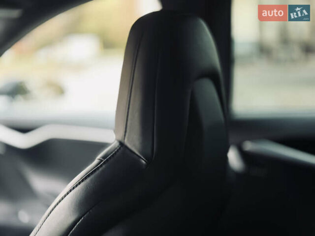 Чорний Тесла Модель С, об'ємом двигуна 0 л та пробігом 325 тис. км за 14500 $, фото 11 на Automoto.ua