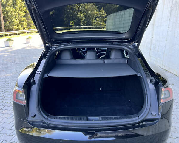 Черный Тесла Модель С, объемом двигателя 0 л и пробегом 222 тыс. км за 15800 $, фото 8 на Automoto.ua