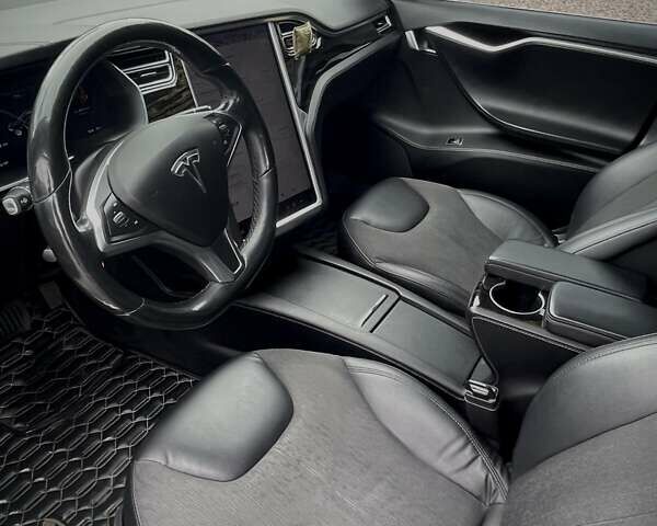 Чорний Тесла Модель С, об'ємом двигуна 0 л та пробігом 116 тис. км за 16800 $, фото 1 на Automoto.ua