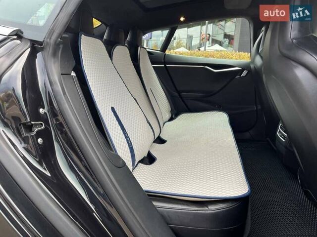 Чорний Тесла Модель С, об'ємом двигуна 0 л та пробігом 140 тис. км за 17490 $, фото 9 на Automoto.ua