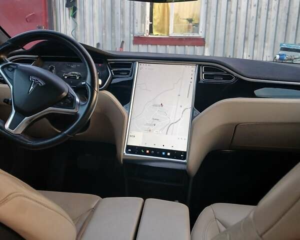 Тесла Модель С 2016 у Львові на Automoto.ua Чорний Тесла Модель С, об'ємом двигуна 0 л та пробігом 98 тис. км за 15300 $, фото 6 на Automoto.ua