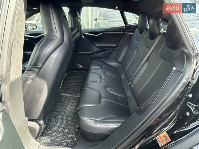 Черный Тесла Модель С, объемом двигателя 0 л и пробегом 72 тыс. км за 19500 $, фото 12 на Automoto.ua