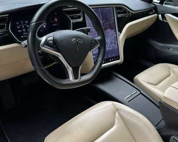 Черный Тесла Модель С, объемом двигателя 0 л и пробегом 154 тыс. км за 12900 $, фото 4 на Automoto.ua