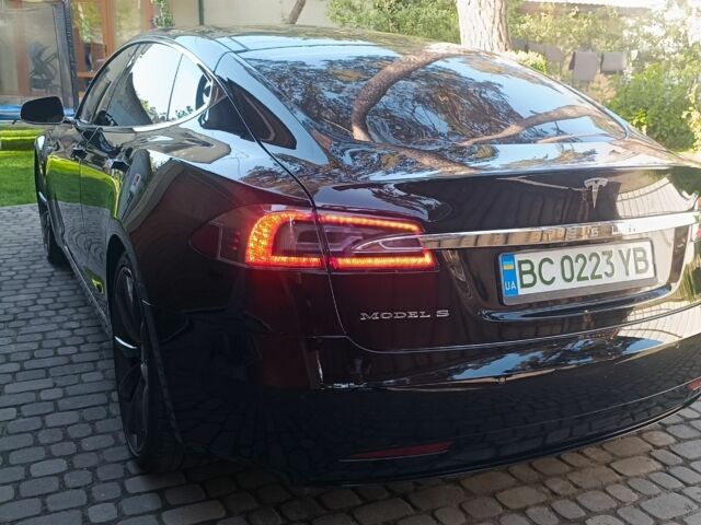 Чорний Тесла Модель С, об'ємом двигуна 0 л та пробігом 90 тис. км за 18900 $, фото 2 на Automoto.ua
