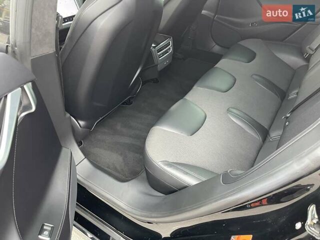 Черный Тесла Модель С, объемом двигателя 0 л и пробегом 119 тыс. км за 15800 $, фото 7 на Automoto.ua