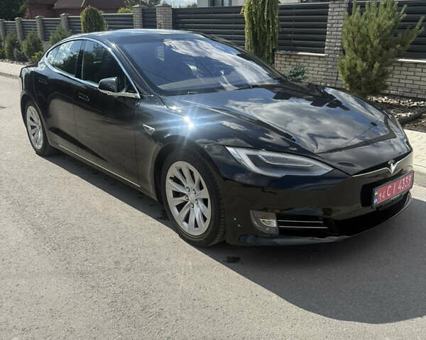 Черный Тесла Модель С, объемом двигателя 0 л и пробегом 197 тыс. км за 15500 $, фото 5 на Automoto.ua