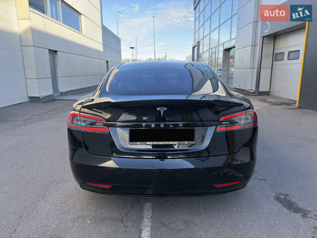 Тесла Модель С 2016 у Києві на Automoto.ua Чорний Тесла Модель С, об'ємом двигуна 0 л та пробігом 120 тис. км за 22000 $, фото 5 на Automoto.ua