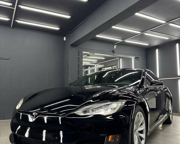 Черный Тесла Модель С, объемом двигателя 0 л и пробегом 147 тыс. км за 17600 $, фото 7 на Automoto.ua