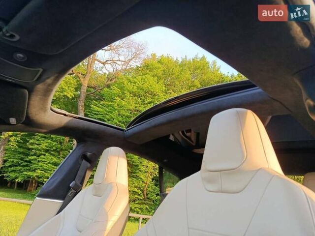 Тесла Модель С 2016 у Львові на Automoto.ua Чорний Тесла Модель С, об'ємом двигуна 0 л та пробігом 98 тис. км за 15300 $, фото 28 на Automoto.ua
