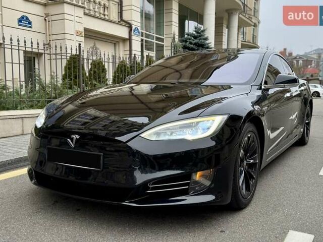 Черный Тесла Модель С, объемом двигателя 0 л и пробегом 155 тыс. км за 23500 $, фото 3 на Automoto.ua