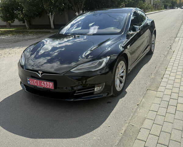Черный Тесла Модель С, объемом двигателя 0 л и пробегом 197 тыс. км за 15500 $, фото 4 на Automoto.ua