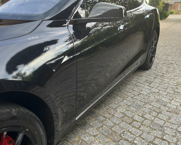 Черный Тесла Модель С, объемом двигателя 0 л и пробегом 258 тыс. км за 18000 $, фото 10 на Automoto.ua