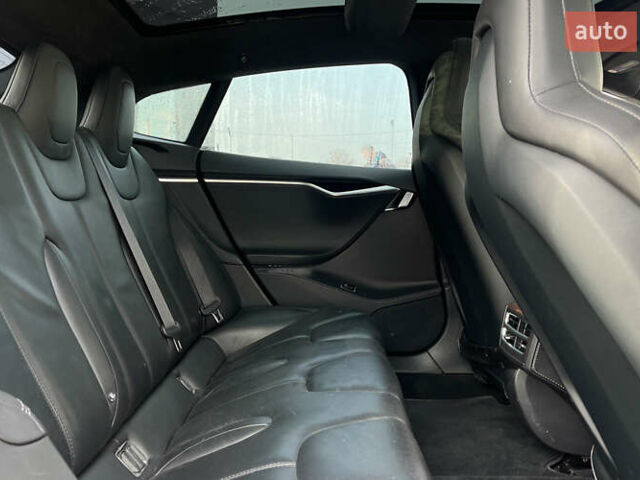 Чорний Тесла Модель С, об'ємом двигуна 0 л та пробігом 190 тис. км за 16699 $, фото 17 на Automoto.ua