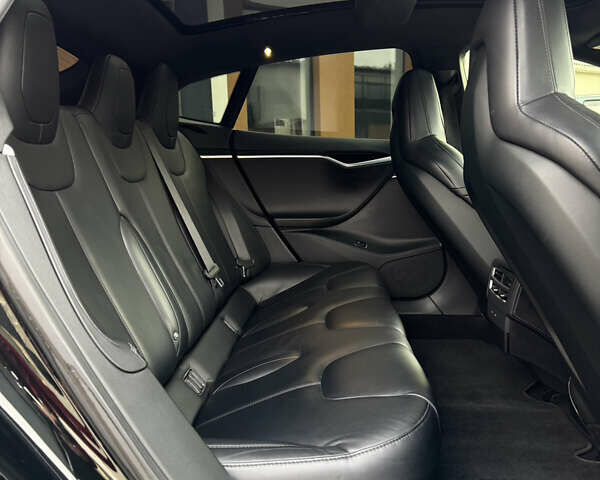 Черный Тесла Модель С, объемом двигателя 0 л и пробегом 147 тыс. км за 17600 $, фото 52 на Automoto.ua