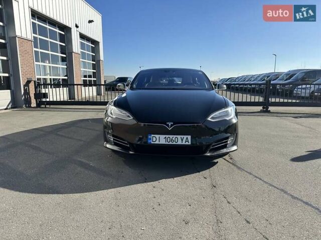 Черный Тесла Модель С, объемом двигателя 0 л и пробегом 181 тыс. км за 16049 $, фото 6 на Automoto.ua
