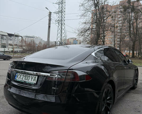 Черный Тесла Модель С, объемом двигателя 0 л и пробегом 200 тыс. км за 16750 $, фото 6 на Automoto.ua