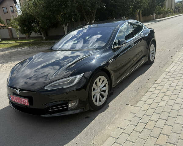 Черный Тесла Модель С, объемом двигателя 0 л и пробегом 197 тыс. км за 15500 $, фото 3 на Automoto.ua