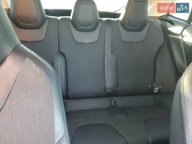 Чорний Тесла Модель С, об'ємом двигуна 0 л та пробігом 165 тис. км за 4500 $, фото 9 на Automoto.ua