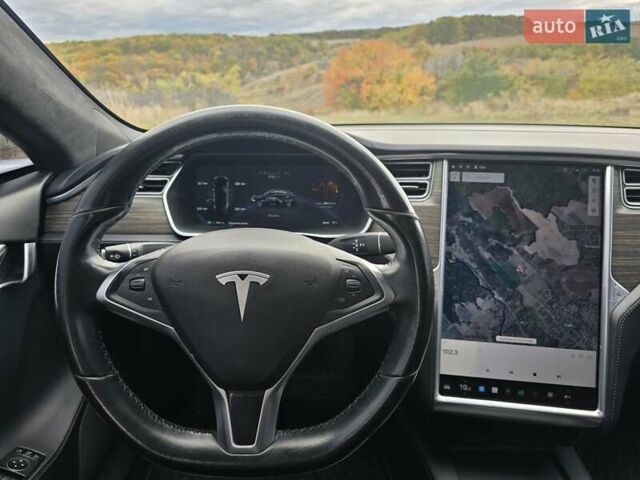 Черный Тесла Модель С, объемом двигателя 0 л и пробегом 145 тыс. км за 20500 $, фото 11 на Automoto.ua