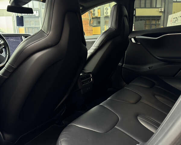 Черный Тесла Модель С, объемом двигателя 0 л и пробегом 147 тыс. км за 17600 $, фото 56 на Automoto.ua