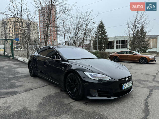 Черный Тесла Модель С, объемом двигателя 0 л и пробегом 200 тыс. км за 16750 $, фото 10 на Automoto.ua