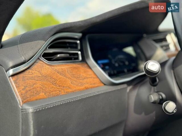 Черный Тесла Модель С, объемом двигателя 0 л и пробегом 195 тыс. км за 17700 $, фото 19 на Automoto.ua