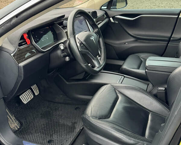 Чорний Тесла Модель С, об'ємом двигуна 0 л та пробігом 203 тис. км за 20500 $, фото 4 на Automoto.ua