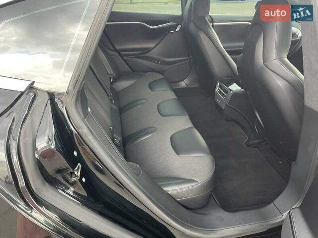 Черный Тесла Модель С, объемом двигателя 0 л и пробегом 119 тыс. км за 15800 $, фото 29 на Automoto.ua