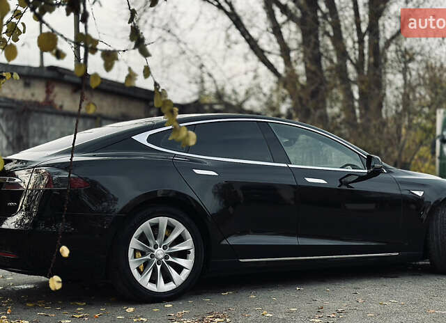 Чорний Тесла Модель С, об'ємом двигуна 0 л та пробігом 325 тис. км за 14500 $, фото 6 на Automoto.ua