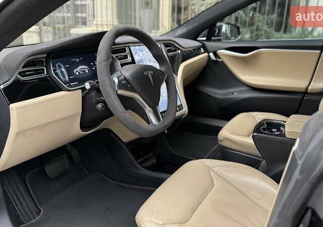 Черный Тесла Модель С, объемом двигателя 0 л и пробегом 155 тыс. км за 23500 $, фото 20 на Automoto.ua