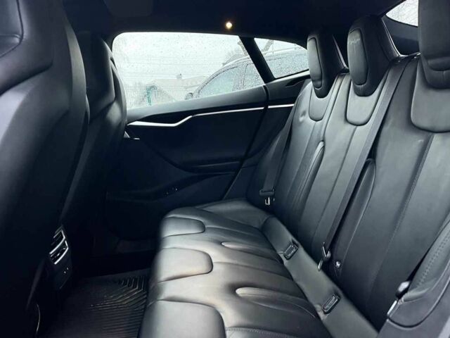 Черный Тесла Модель С, объемом двигателя 0 л и пробегом 152 тыс. км за 18900 $, фото 19 на Automoto.ua