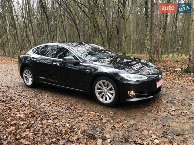 Черный Тесла Модель С, объемом двигателя 0 л и пробегом 228 тыс. км за 16800 $, фото 3 на Automoto.ua