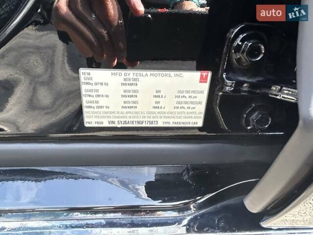 Черный Тесла Модель С, объемом двигателя 0 л и пробегом 72 тыс. км за 19500 $, фото 13 на Automoto.ua