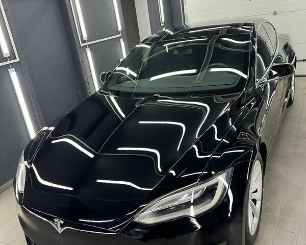 Черный Тесла Модель С, объемом двигателя 0 л и пробегом 147 тыс. км за 17600 $, фото 6 на Automoto.ua