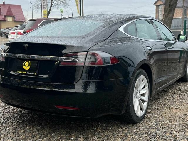 Черный Тесла Модель С, объемом двигателя 0 л и пробегом 152 тыс. км за 18900 $, фото 7 на Automoto.ua