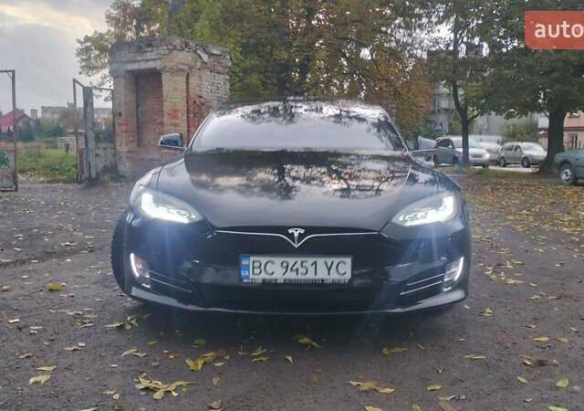 Черный Тесла Модель С, объемом двигателя 0 л и пробегом 240 тыс. км за 15300 $, фото 3 на Automoto.ua