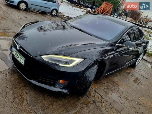 Черный Тесла Модель С, объемом двигателя 0 л и пробегом 239 тыс. км за 14900 $, фото 3 на Automoto.ua